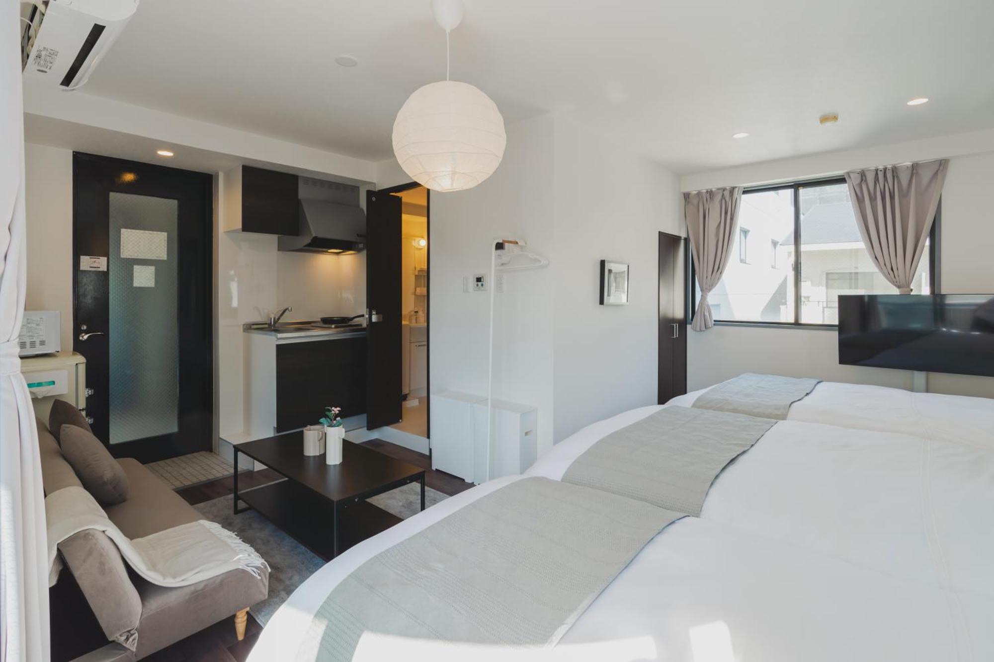 Blossom Coat Sakuragawa Aparthotel Осака Екстериор снимка
